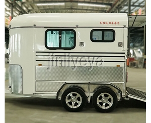 吉林两马位运马车